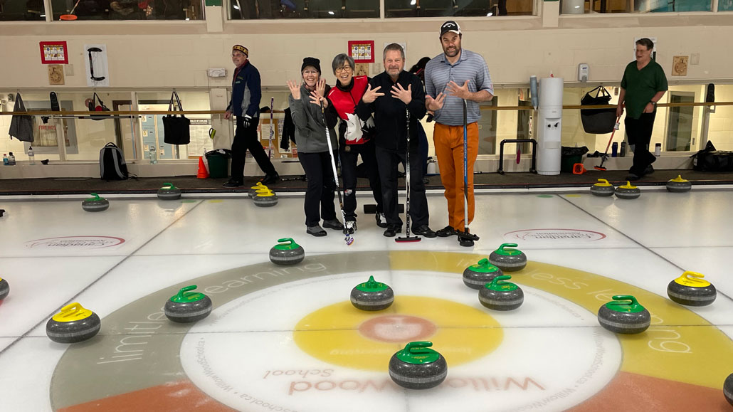 What are the odds? Leaside Curling Club scores an eight-ender!